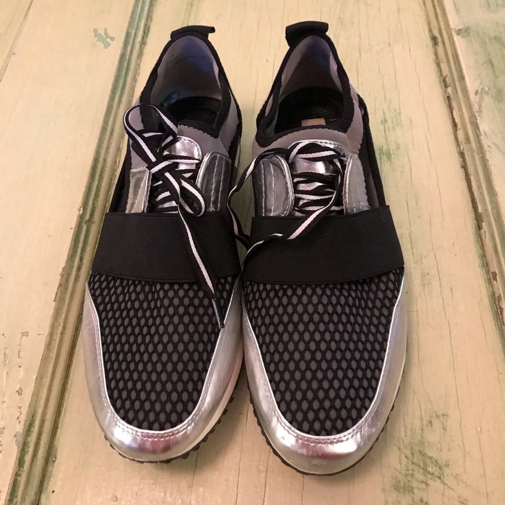 Steven Madden Sneakers